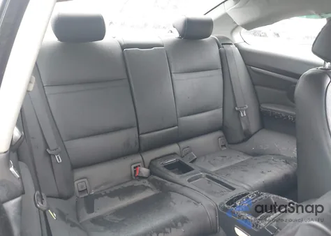 2011 BMW 328I из США, поврежденный, VIN WBAKE5C58BE573312